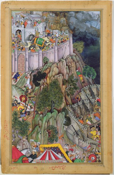 Las fuerzas de Akbar sitiando el fuerte de Rai Surjan Hada en Ranthambhor en Rajasthan, en 1569, del Akbarnama, Mughal, c.1590-95 (acuarela opaca y oro sobre papel) de Indian School